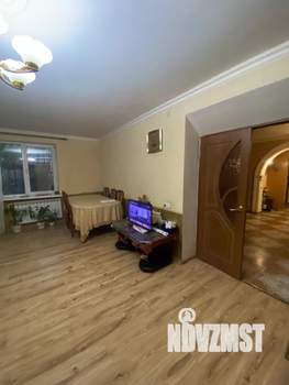 Дом 186м², 2-этажный, участок 5 сот.  