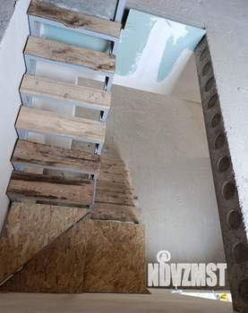 Дом 193м², 3-этажный, участок 6 сот.  