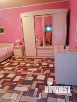 Коттедж 185м², 3-этажный, участок 10 сот.  