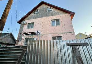 Дом 321м², 3-этажный, участок 5 сот.  