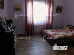 Дом 213м², 2-этажный, участок 323 сот.  