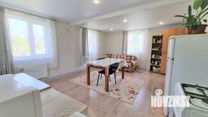 Дом 71м², 2-этажный, участок 7 сот.  