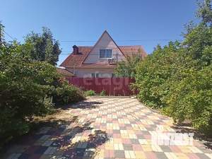 Дом 253м², 2-этажный, участок 6 сот.  