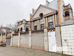 Дом 388м², 4-этажный, участок 9 сот.  