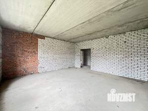 Дом 600м², 3-этажный, участок 11 сот.  