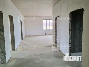 Дом 216м², 2-этажный, участок 6 сот.  