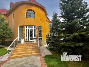 Дом 453м², 3-этажный, участок 9 сот.  