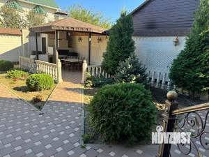 Дом 287м², 2-этажный, участок 4 сот.  