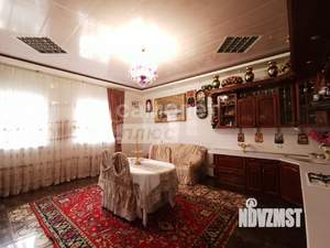 Дом 394м², 3-этажный, участок 6 сот.  