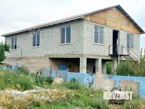 Дом 250м², 2-этажный, участок 10 сот.  