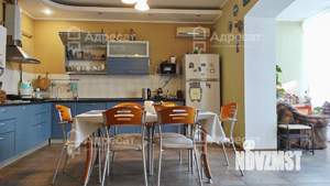 Дом 375м², 2-этажный, участок 8 сот.  