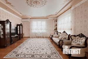 Дом 180м², 1-этажный, участок 6 сот.  