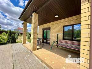 Дом 189м², 2-этажный, участок 15 сот.  