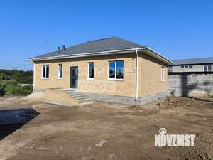 Дом 208м², 1-этажный, участок 6 сот.  