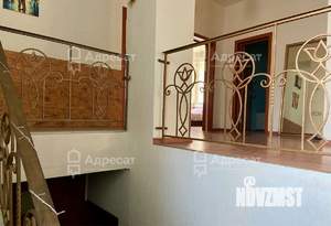 Дом 193м², 2-этажный, участок 12 сот.  