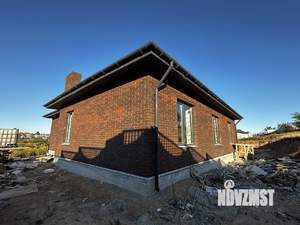 Дом 100м², 2-этажный, участок 6 сот.  