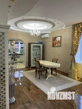 Коттедж 170м², 2-этажный, участок 7 сот.  