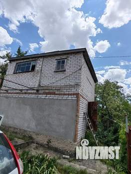 Дом 50м², 2-этажный, участок 6 сот.  