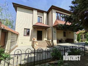 Дом 221м², 2-этажный, участок 9 сот.  