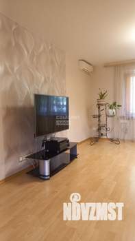 Коттедж 292м², 3-этажный, участок 10 сот.  