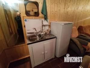Дом 25м², 2-этажный, участок 10 сот.  