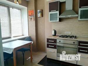 1-к квартира, посуточно, 32м2, 4/9 этаж
