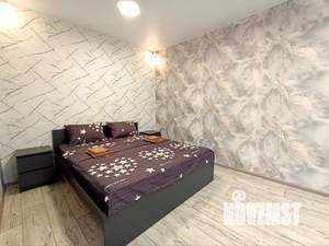 Студия квартира, посуточно, 42м2, 5/17 этаж