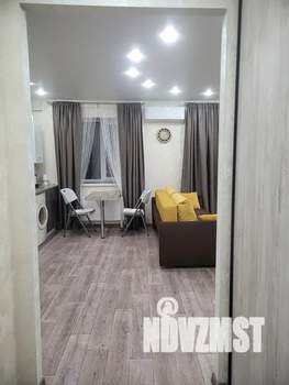 Студия квартира, посуточно, 32м2, 1/5 этаж