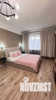 1-к квартира, посуточно, 34м2, 3/3 этаж