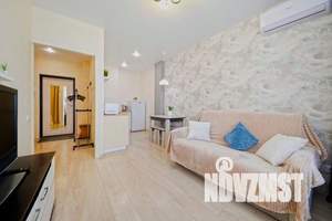 2-к квартира, посуточно, 40м2, 2/19 этаж