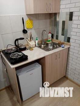 1-к квартира, посуточно, 12м2, 1/1 этаж