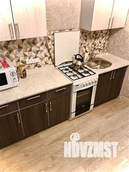 1-к квартира, посуточно, 36м2, 2/9 этаж