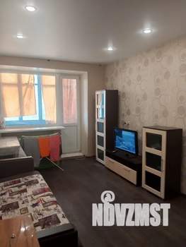 1-к квартира, посуточно, 37м2, 2/9 этаж