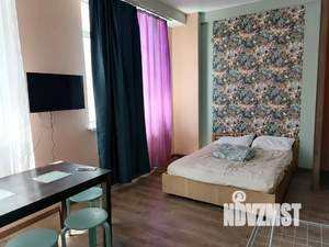 Студия квартира, посуточно, 36м2, 2/19 этаж