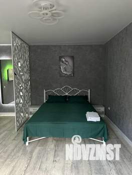 Студия квартира, посуточно, 32м2, 2/9 этаж