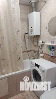 2-к квартира, посуточно, 40м2, 4/4 этаж