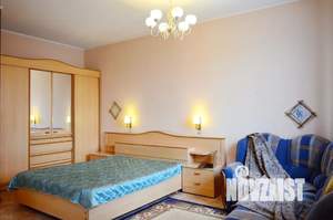 1-к квартира, посуточно, 35м2, 8/8 этаж