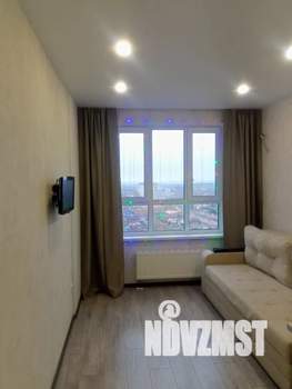 Студия квартира, посуточно, 22м2, 18/21 этаж