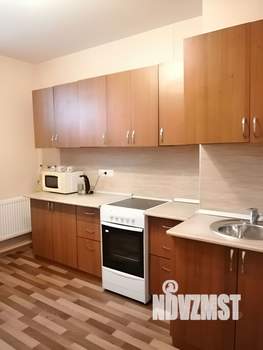 Студия квартира, посуточно, 32м2, 1/9 этаж