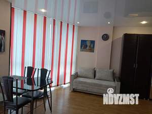 Студия квартира, посуточно, 40м2, 4/10 этаж