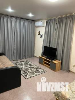 1-к квартира, посуточно, 30м2, 3/5 этаж