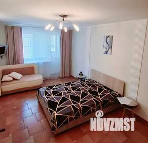 1-к квартира, посуточно, 38м2, 4/5 этаж