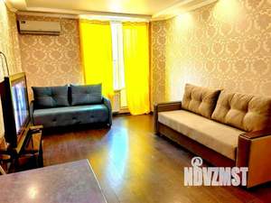 2-к квартира, посуточно, 50м2, 1/1 этаж