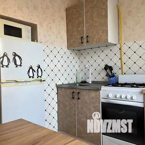 1-к квартира, посуточно, 30м2, 1/9 этаж