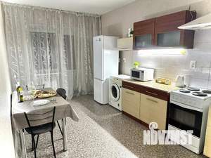 1-к квартира, посуточно, 54м2, 1/1 этаж