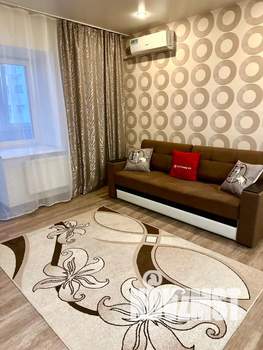 1-к квартира, посуточно, 50м2, 7/17 этаж