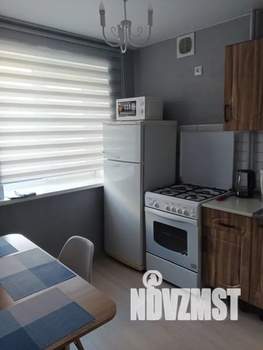 1-к квартира, посуточно, 32м2, 4/5 этаж