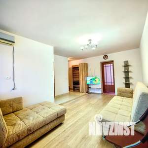 2-к квартира, посуточно, 43м2, 4/5 этаж