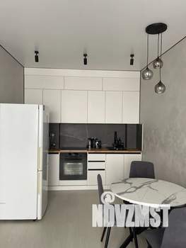 2-к квартира, посуточно, 40м2, 10/19 этаж