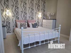 1-к квартира, посуточно, 42м2, 5/6 этаж